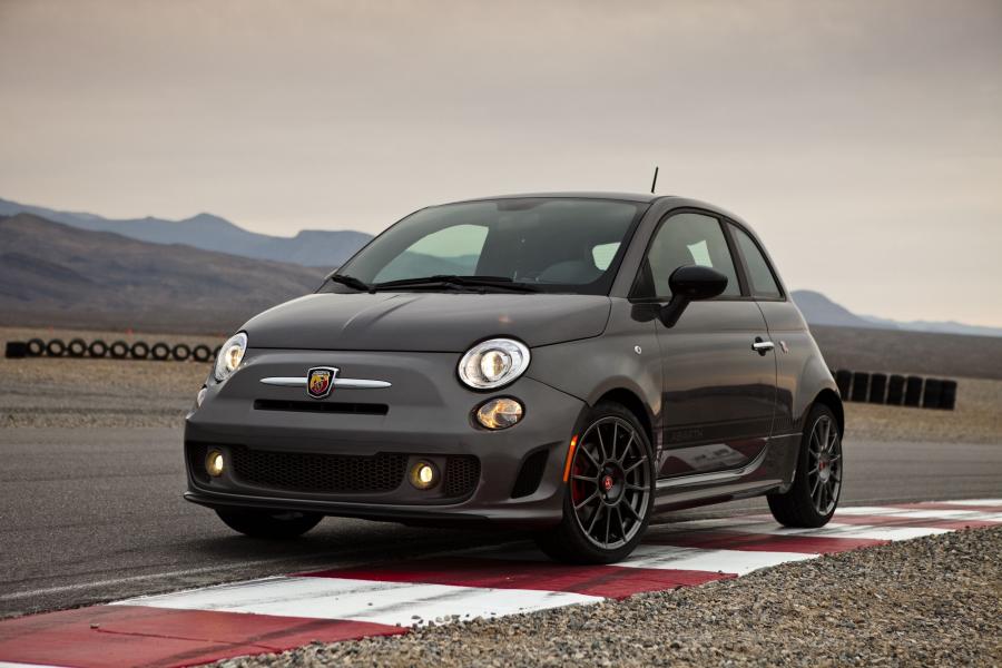  Fiat 500 Abarth 2012 года  (NA) (фото 1 из 49)